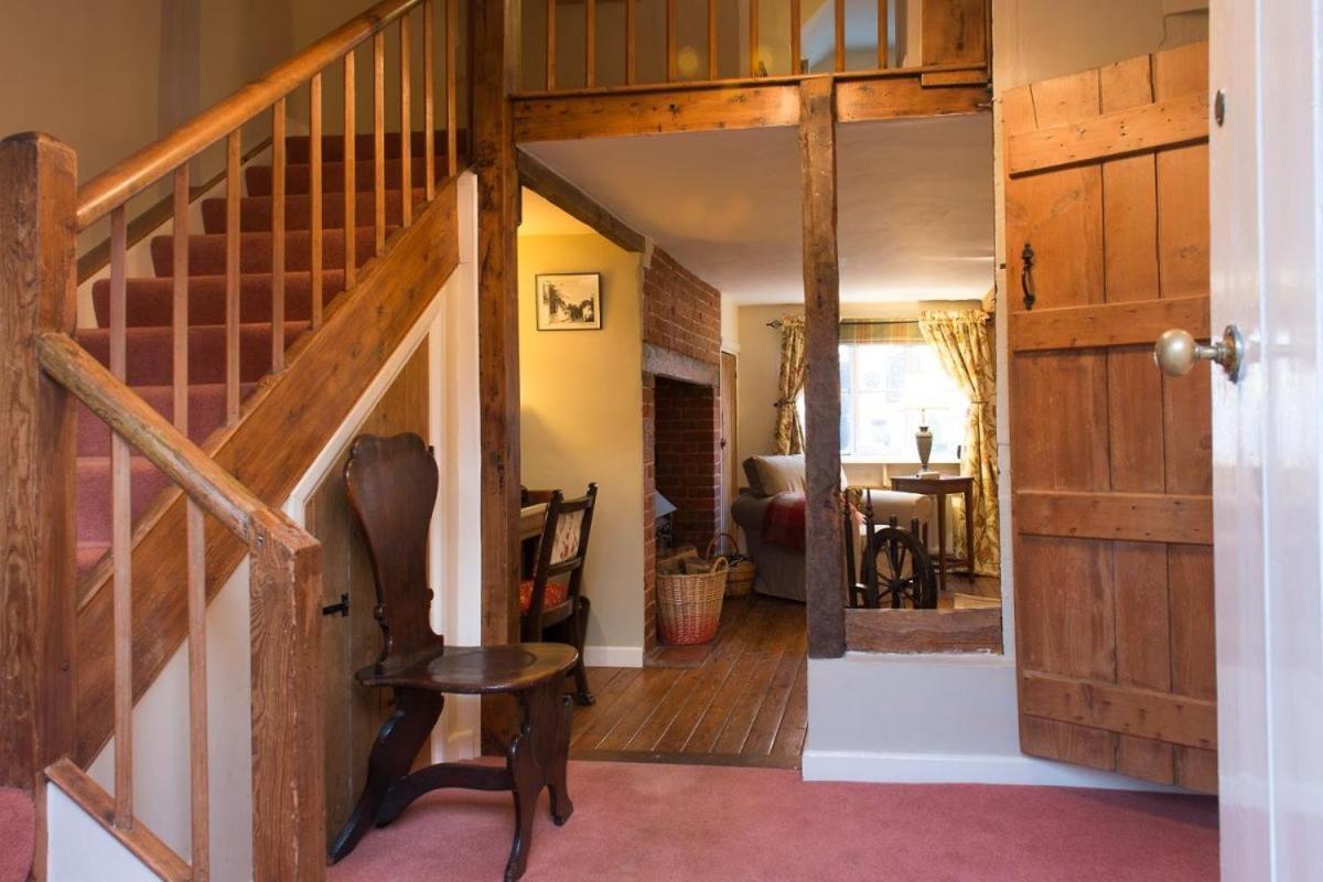 Wren Cottage, A Very Cosy Historic Coastal Cottage In A Pretty Little Village Wickham Market エクステリア 写真