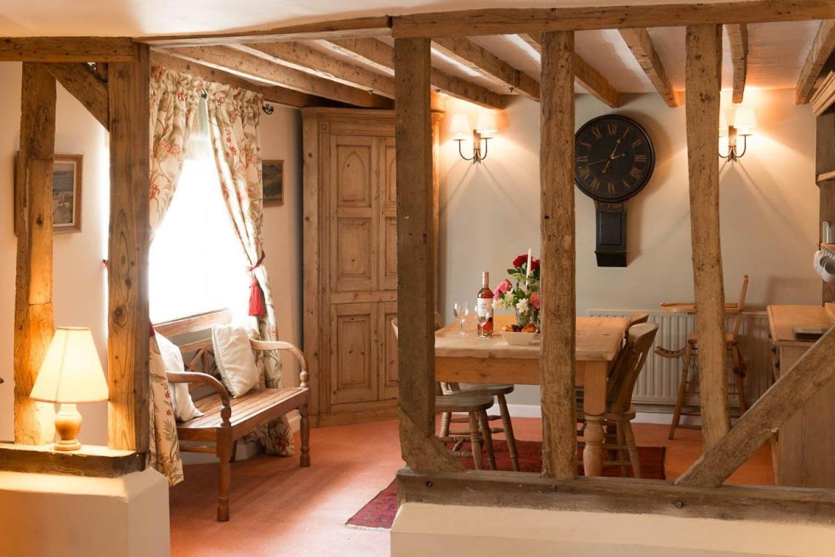 Wren Cottage, A Very Cosy Historic Coastal Cottage In A Pretty Little Village Wickham Market エクステリア 写真